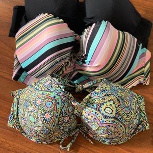 3 Victoria Secret 36D bikini tops.